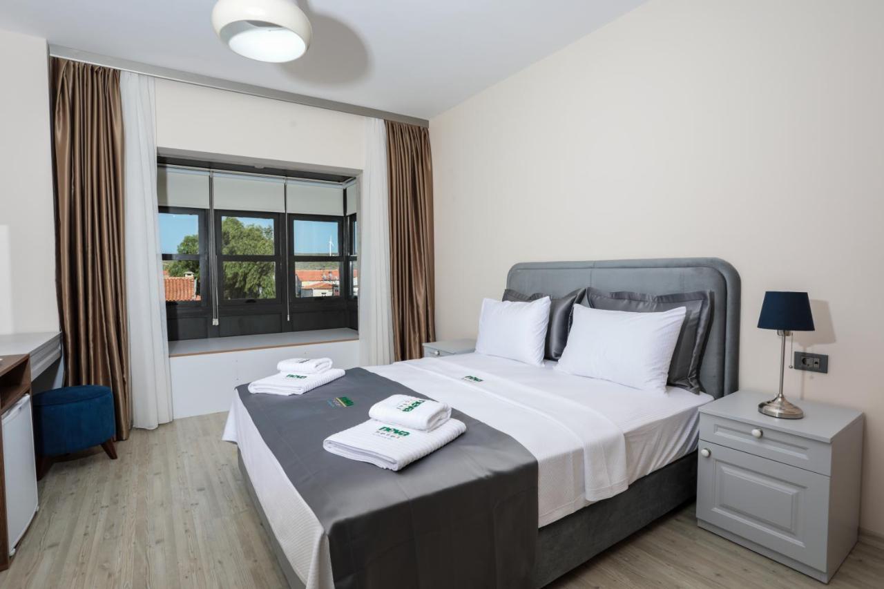 Neva Hotel Alacati Exterior photo