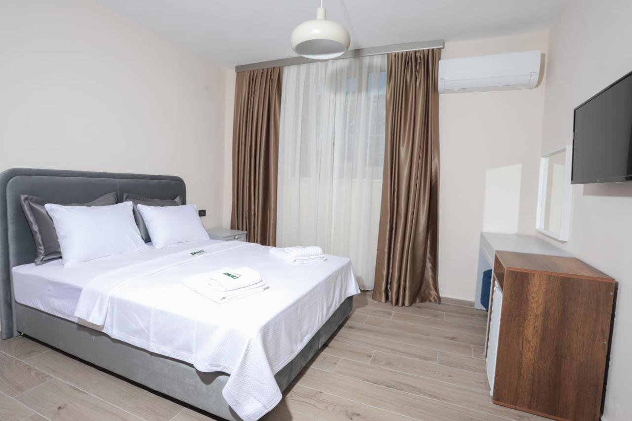 Neva Hotel Alacati Exterior photo