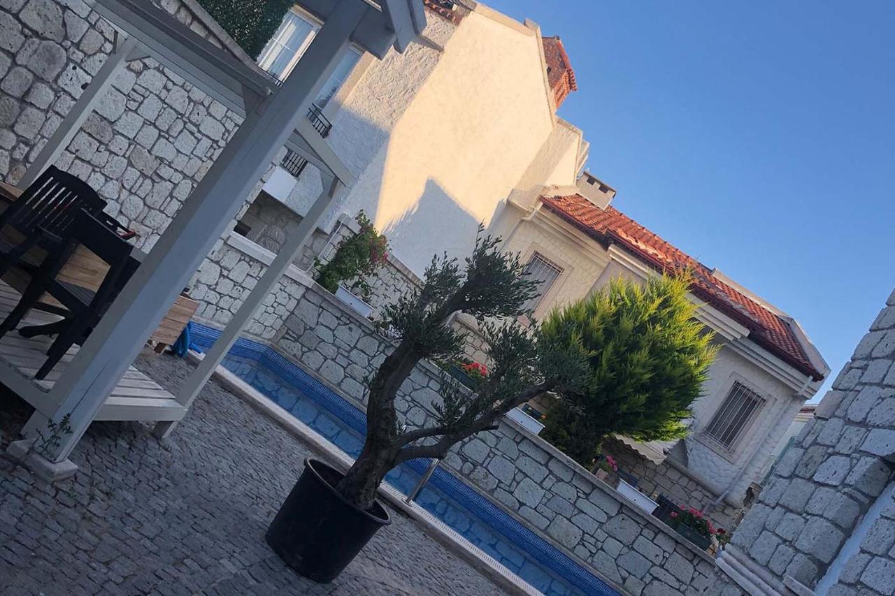Neva Hotel Alacati Exterior photo