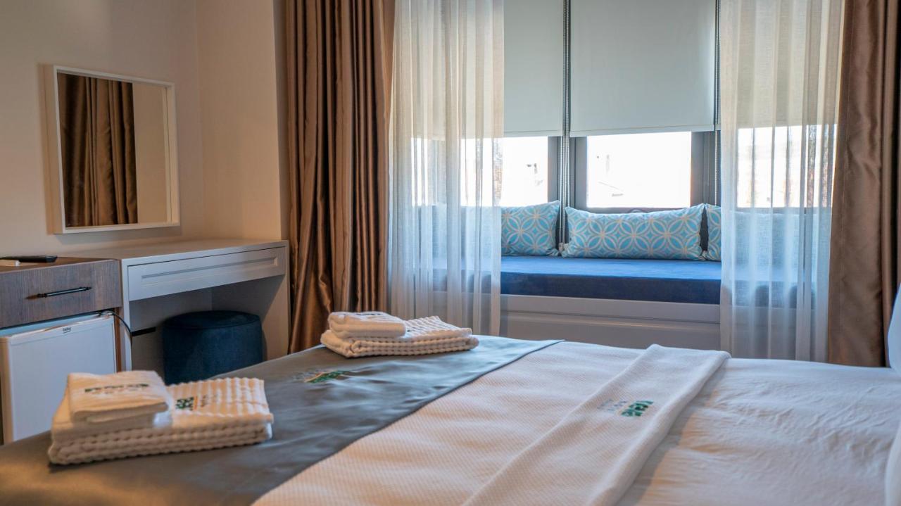 Neva Hotel Alacati Exterior photo