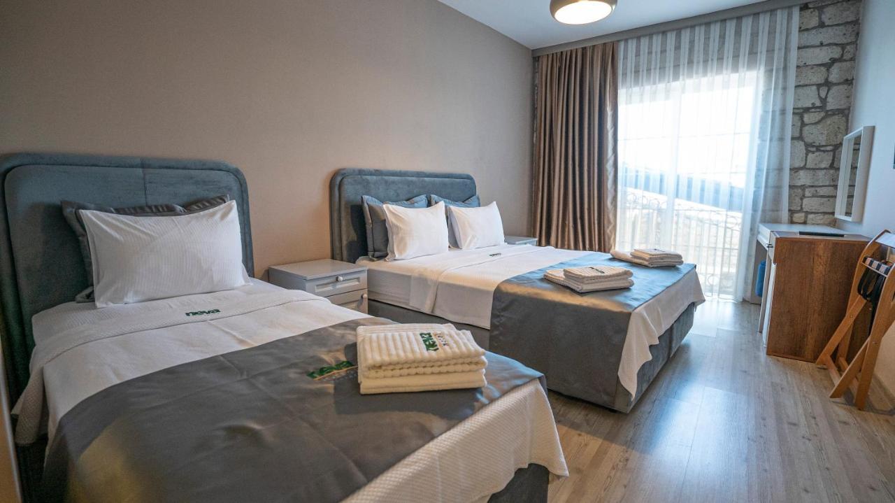 Neva Hotel Alacati Exterior photo