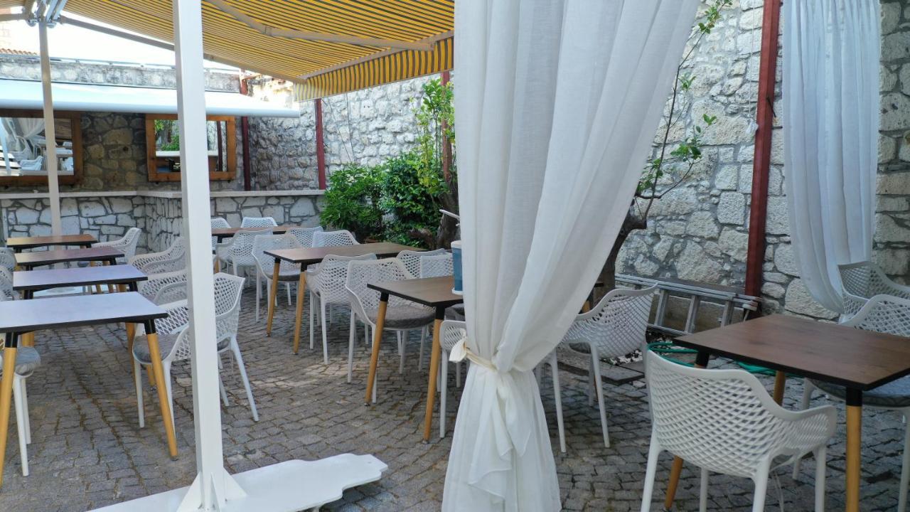 Neva Hotel Alacati Exterior photo